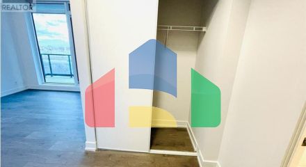 Residential - Condo/Apartment - Brampton, Canada - Canada