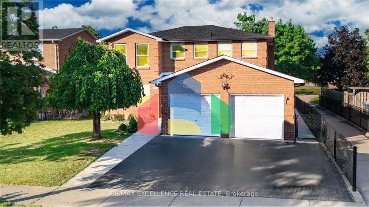 Residential - Single Family Home - Brampton, Canada - Canada