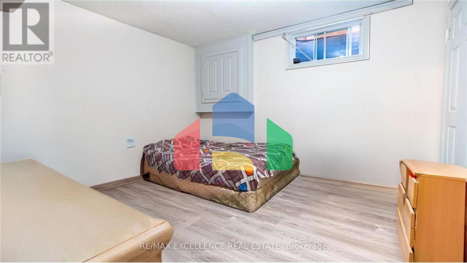 Residential - Single Family Home - Brampton, Canada - Canada