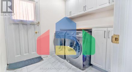 Residential - Single Family Home - Brampton, Canada - Canada