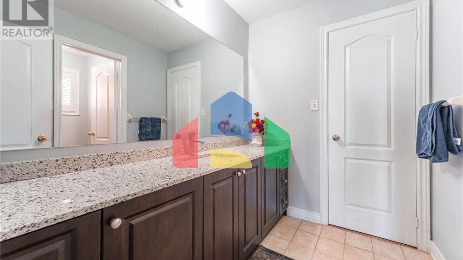 Residential - Single Family Home - Brampton, Canada - Canada