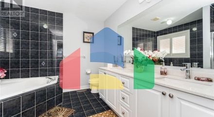 Residential - Single Family Home - Brampton, Canada - Canada