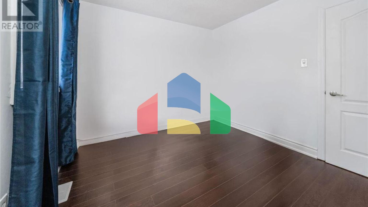 Residential - Single Family Home - Brampton, Canada - Canada