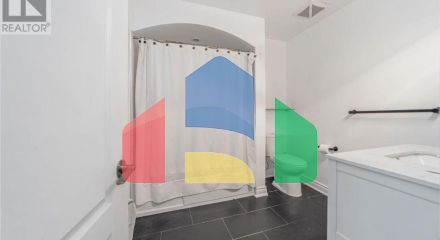 Residential - Single Family Home - Brampton, Canada - Canada