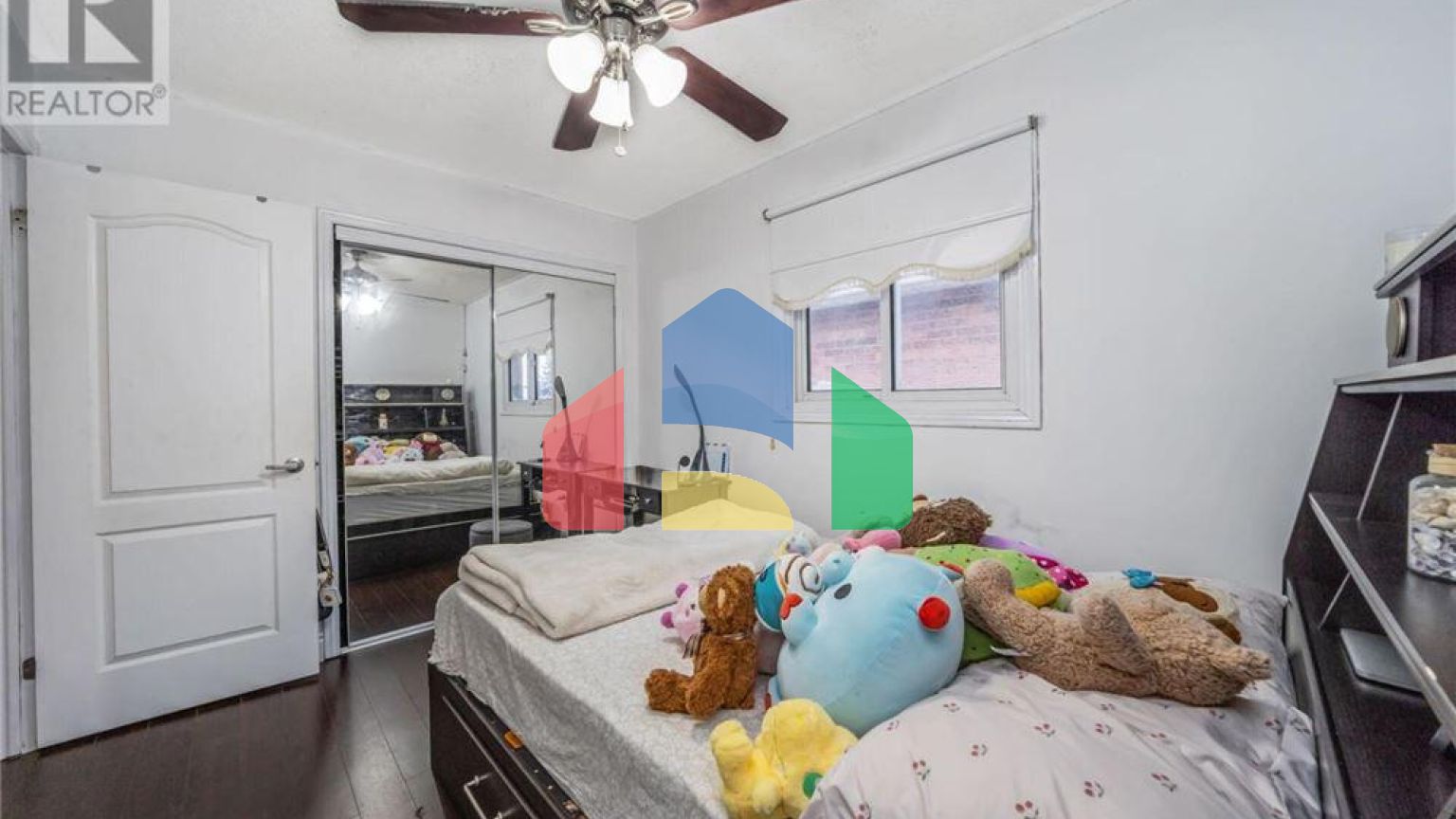 Residential - Single Family Home - Brampton, Canada - Canada