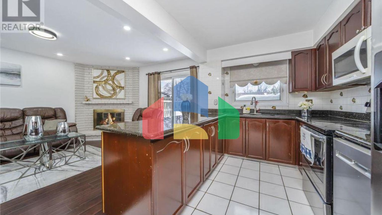 Residential - Single Family Home - Brampton, Canada - Canada