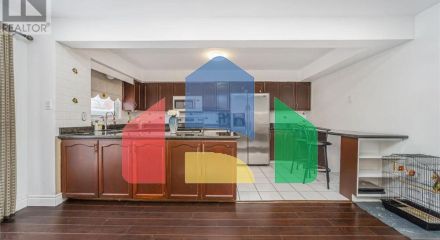 Residential - Single Family Home - Brampton, Canada - Canada