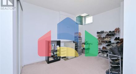 Residential - Single Family Home - Brampton, Canada - Canada