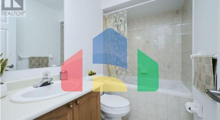 Residential - Single Family Home - Brampton, Canada - Canada