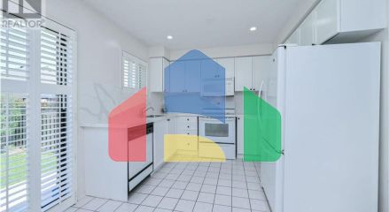 Residential - Single Family Home - Brampton, Canada - Canada