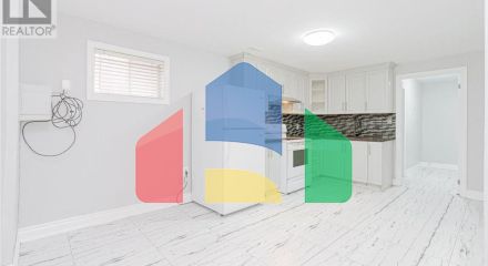 Residential - Single Family Home - Brampton, Canada - Canada