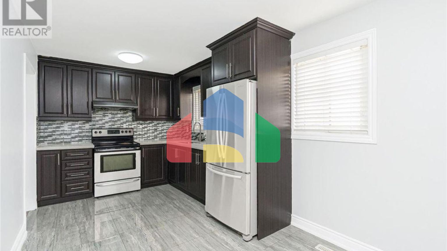 Residential - Single Family Home - Brampton, Canada - Canada