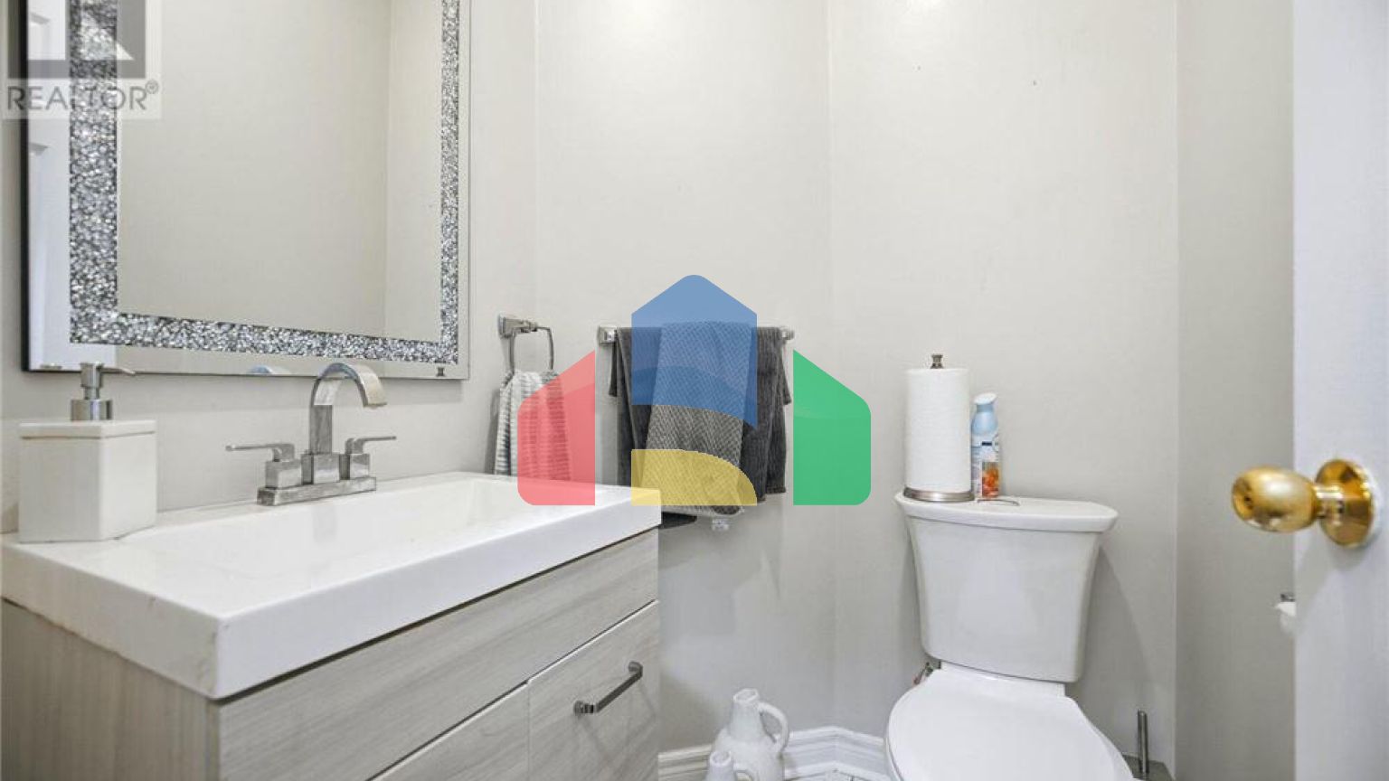 Residential - Single Family Home - Brampton, Canada - Canada