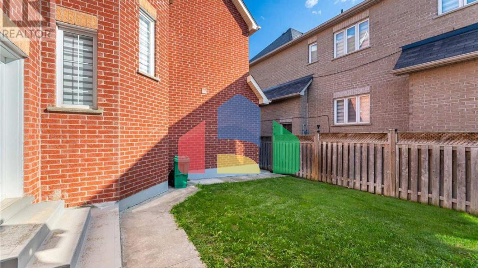 Residential - Single Family Home - Brampton, Canada - Canada