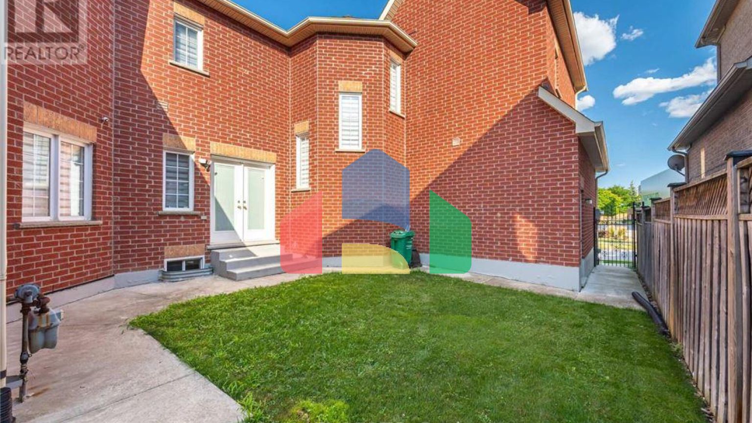 Residential - Single Family Home - Brampton, Canada - Canada