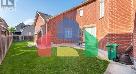 Residential - Single Family Home - Brampton, Canada - Canada