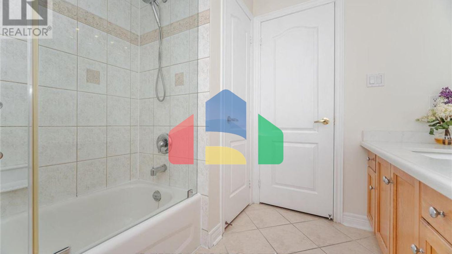 Residential - Single Family Home - Brampton, Canada - Canada