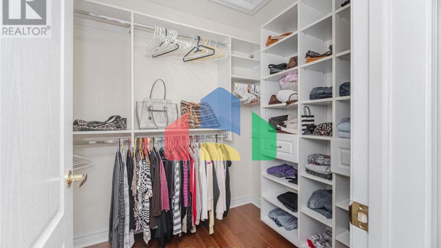 Residential - Single Family Home - Brampton, Canada - Canada