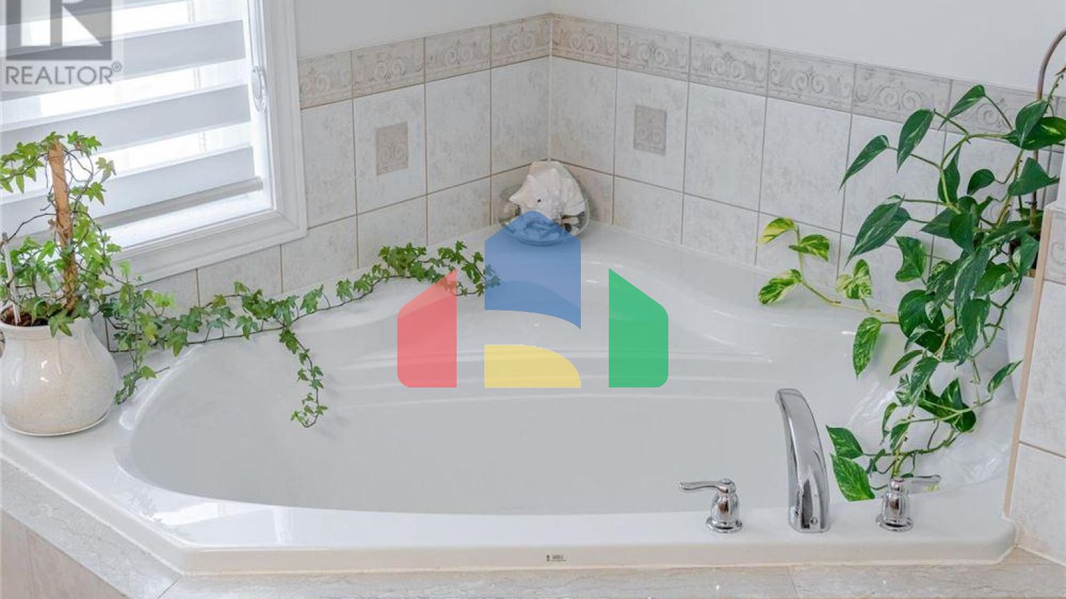 Residential - Single Family Home - Brampton, Canada - Canada