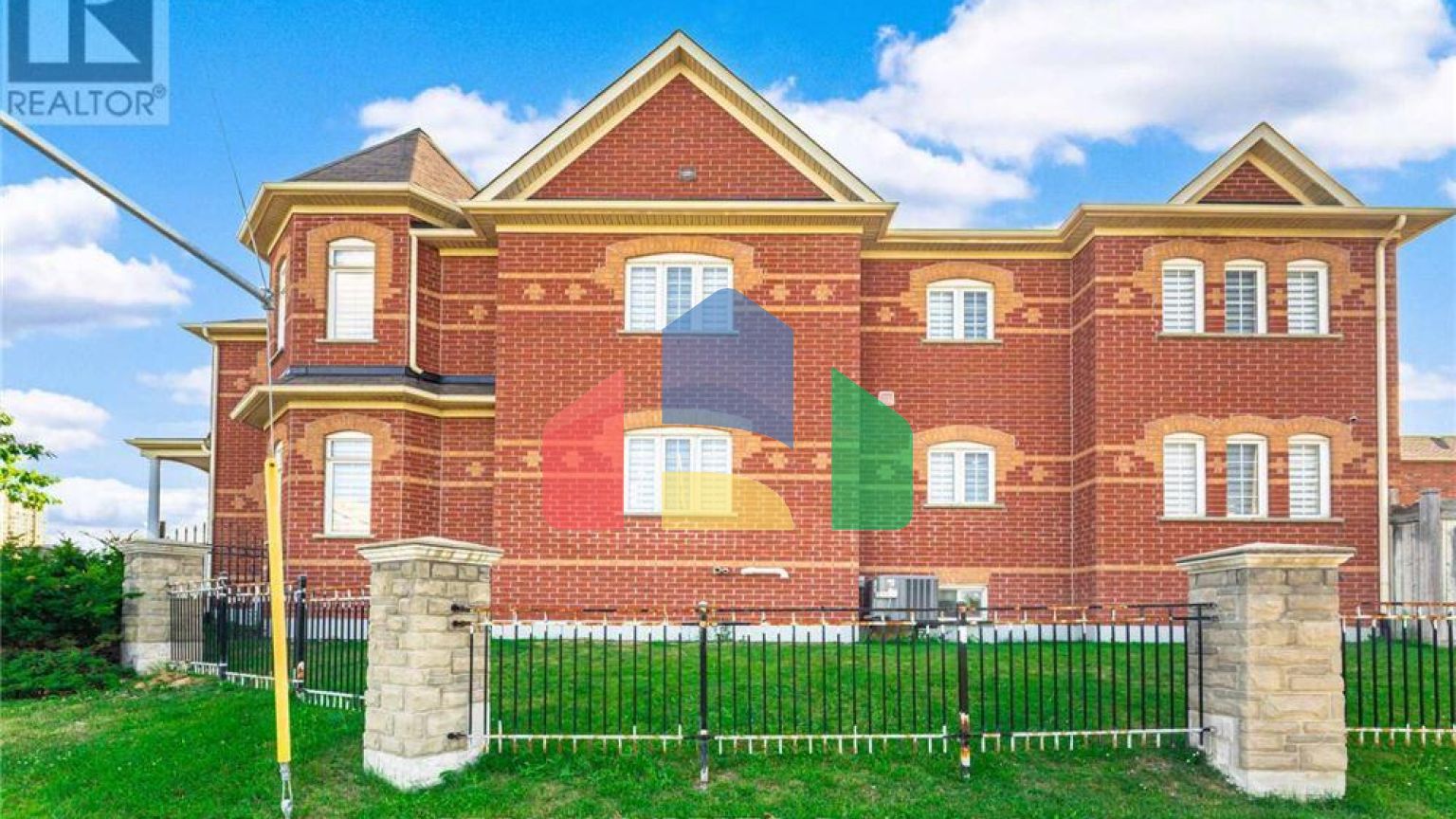 Residential - Single Family Home - Brampton, Canada - Canada