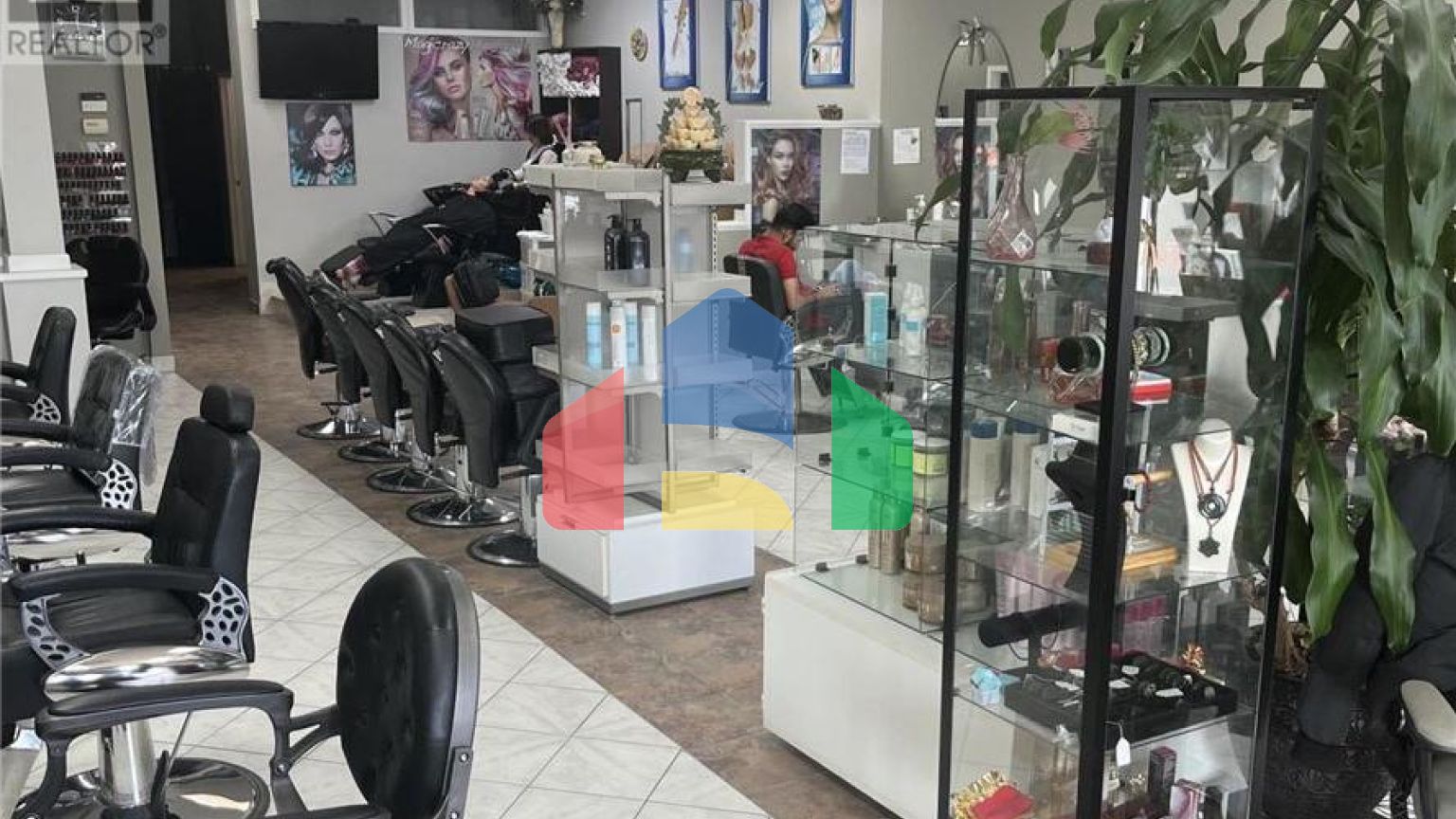 Commercial - Commercial/Retail - Brampton, Canada - Canada