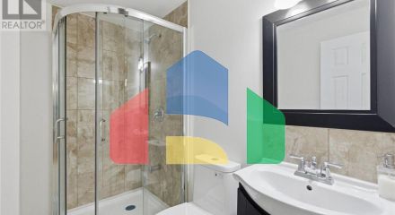 Residential - Single Family Home - Brampton, Canada - Canada