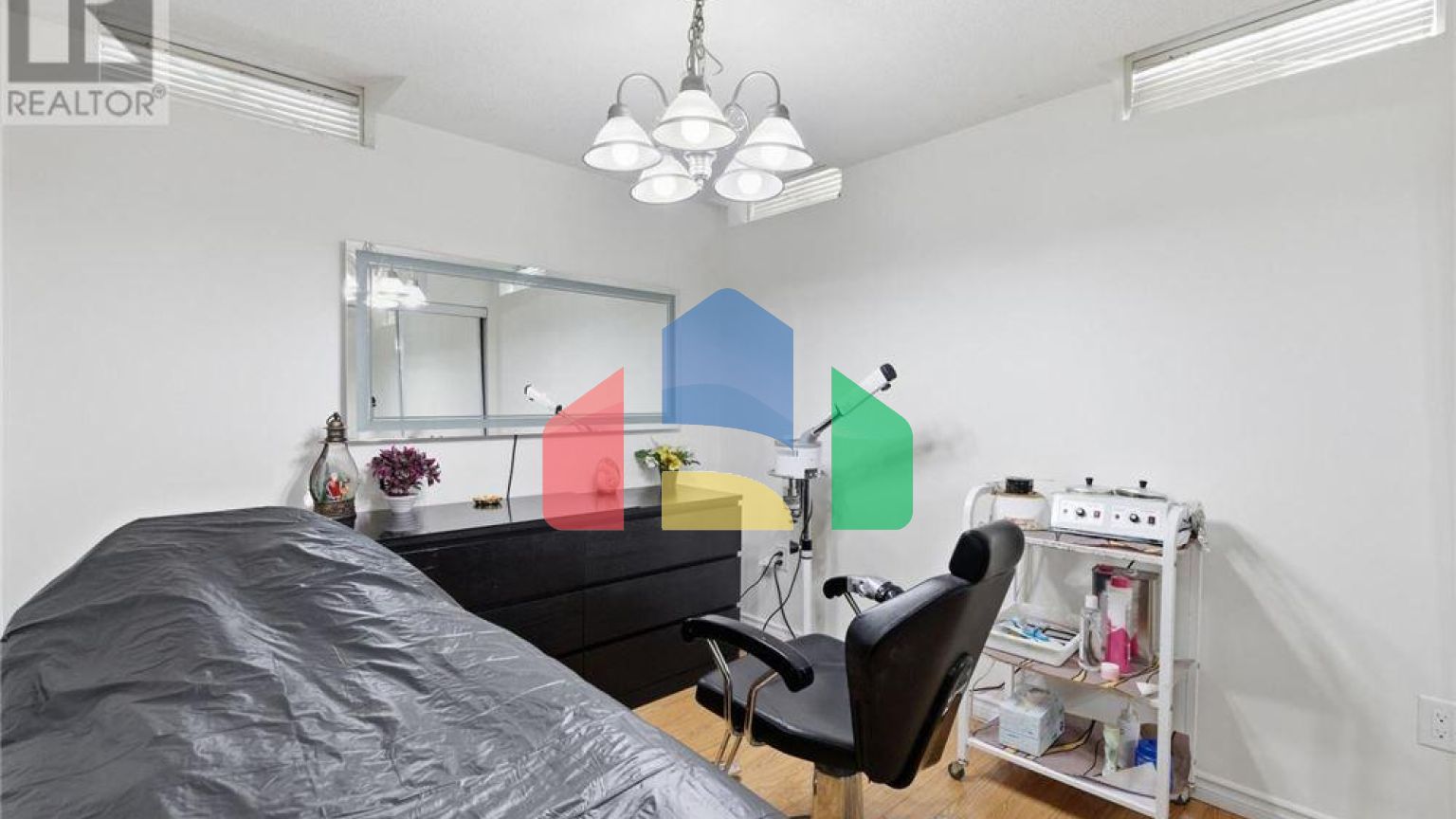 Residential - Single Family Home - Brampton, Canada - Canada