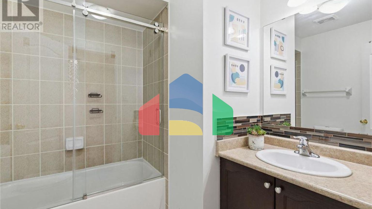 Residential - Single Family Home - Brampton, Canada - Canada