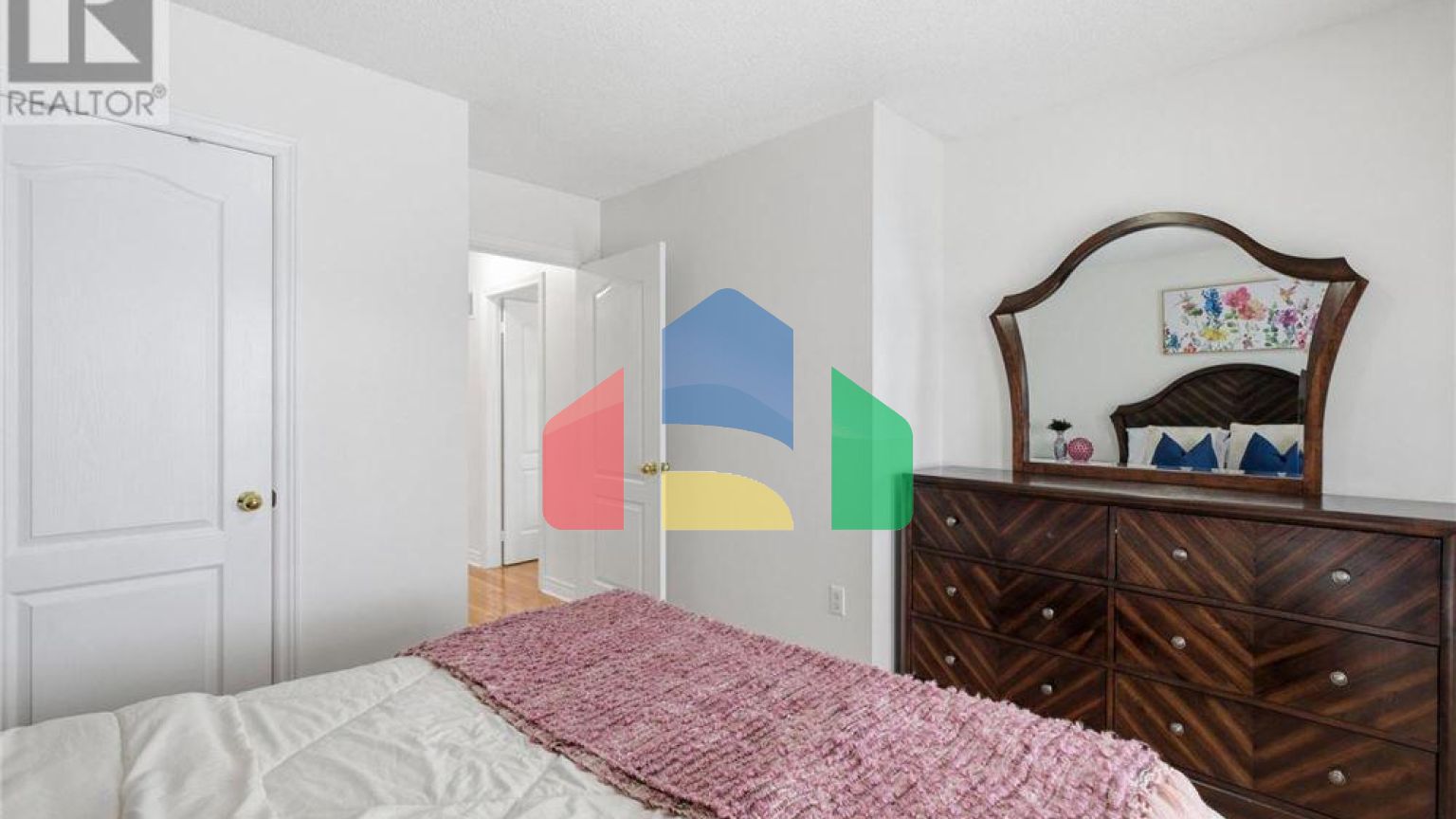 Residential - Single Family Home - Brampton, Canada - Canada