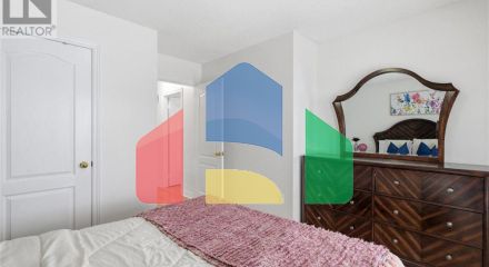 Residential - Single Family Home - Brampton, Canada - Canada