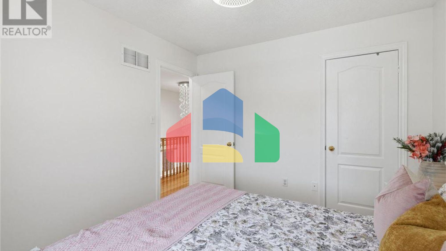 Residential - Single Family Home - Brampton, Canada - Canada