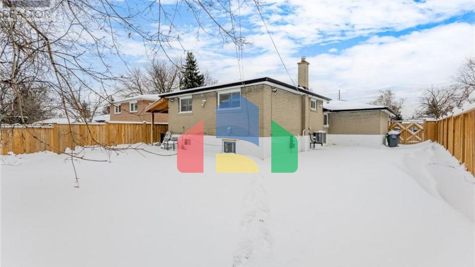 Residential - Single Family Home - Brampton, Canada - Canada