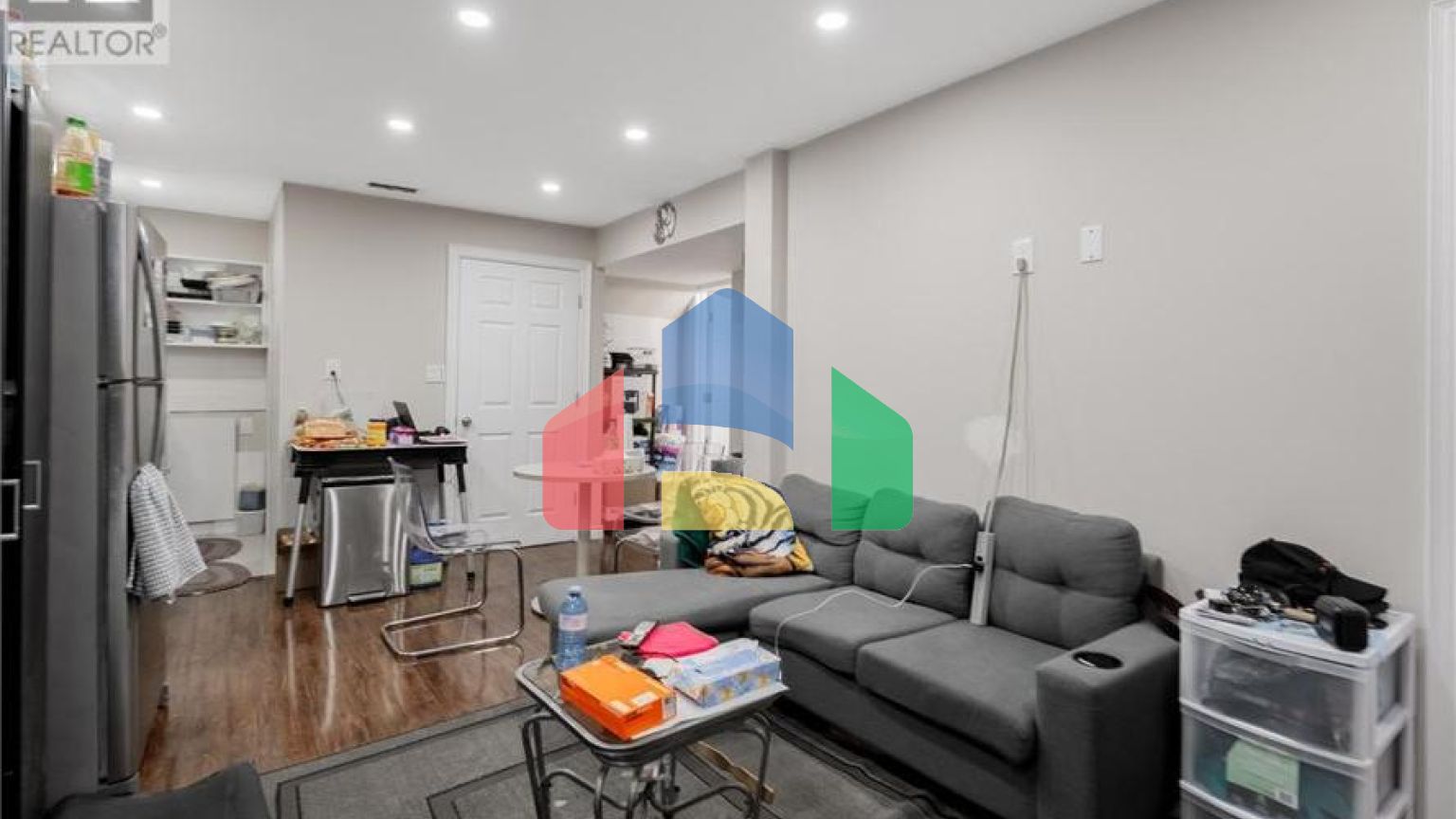 Residential - Single Family Home - Brampton, Canada - Canada