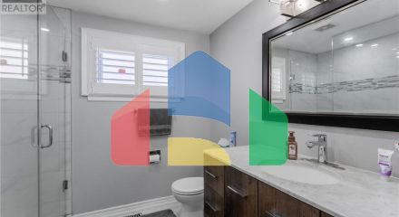 Residential - Single Family Home - Brampton, Canada - Canada