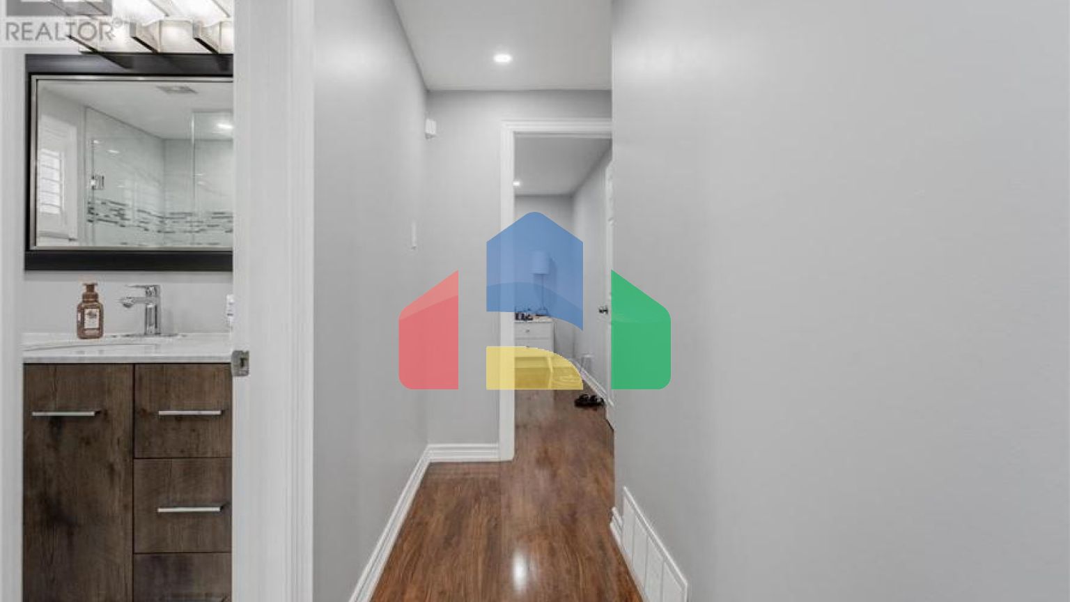 Residential - Single Family Home - Brampton, Canada - Canada