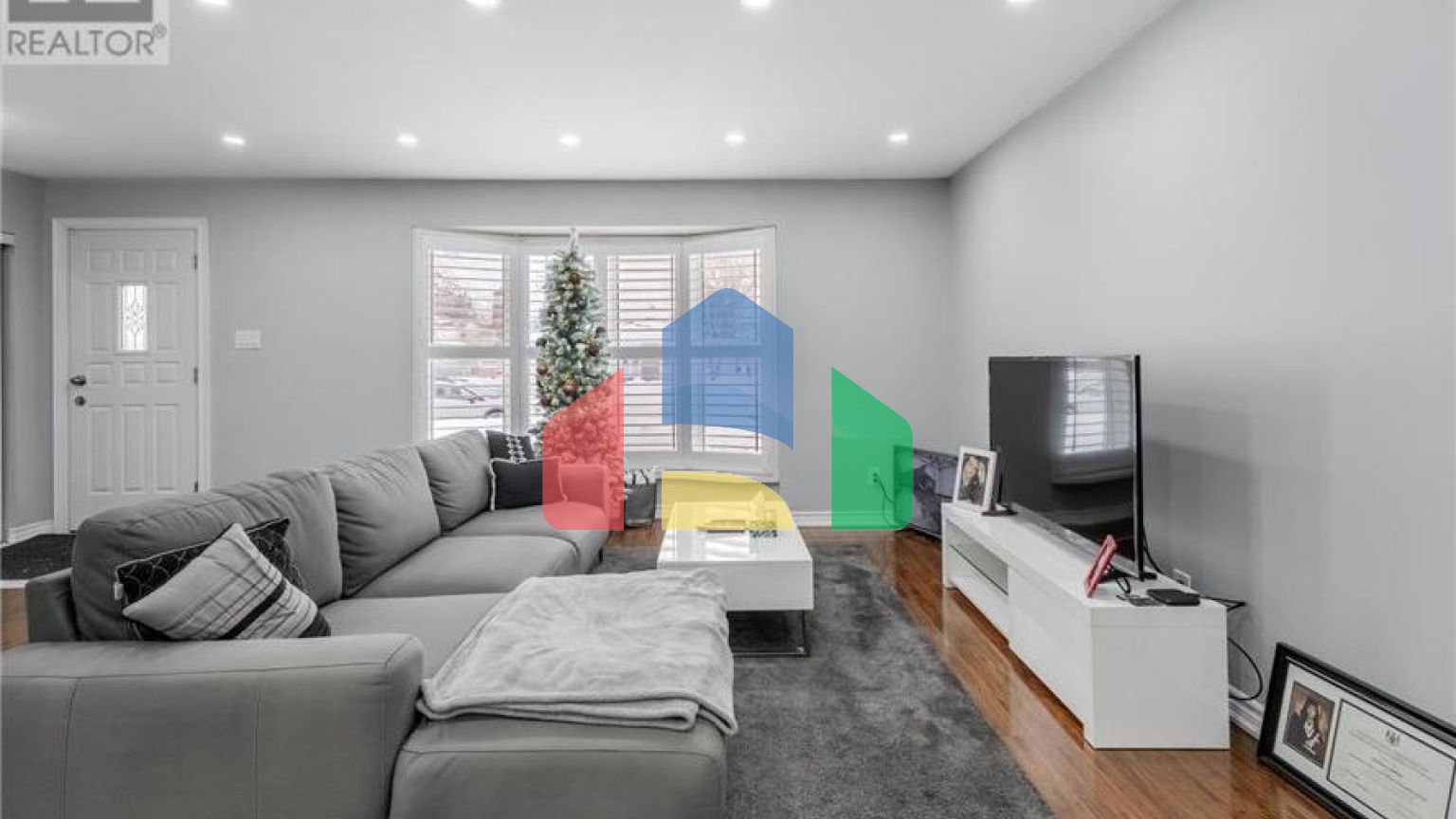 Residential - Single Family Home - Brampton, Canada - Canada