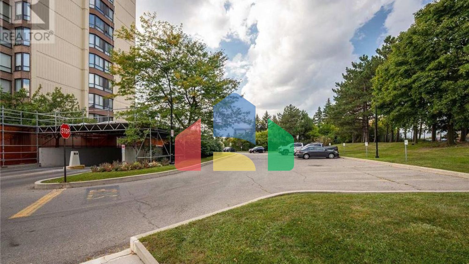 Residential - Single Family Home - Brampton, Canada - Canada