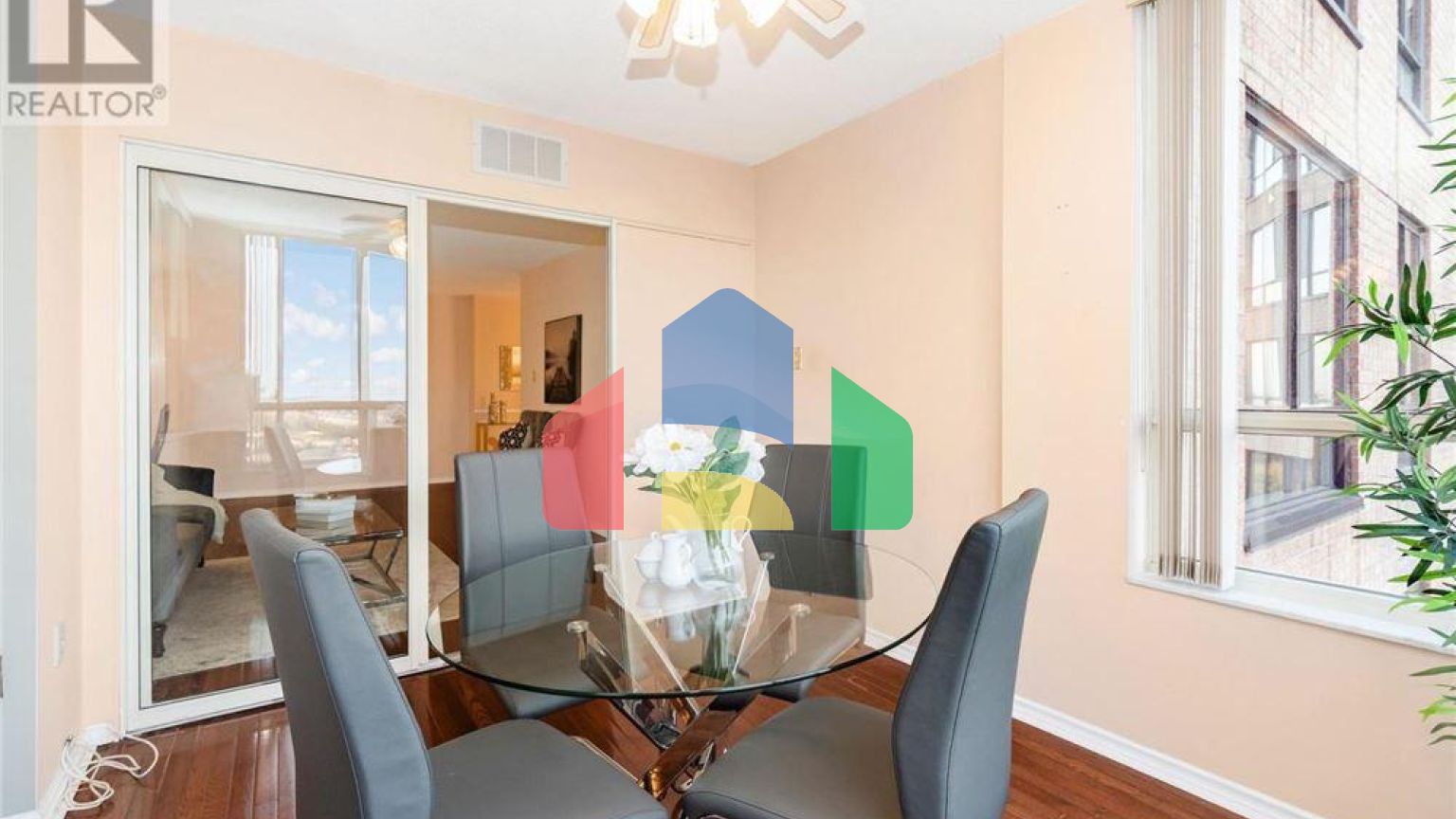 Residential - Single Family Home - Brampton, Canada - Canada