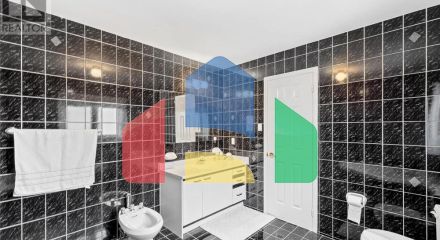 Residential - Single Family Home - Brampton, Canada - Canada