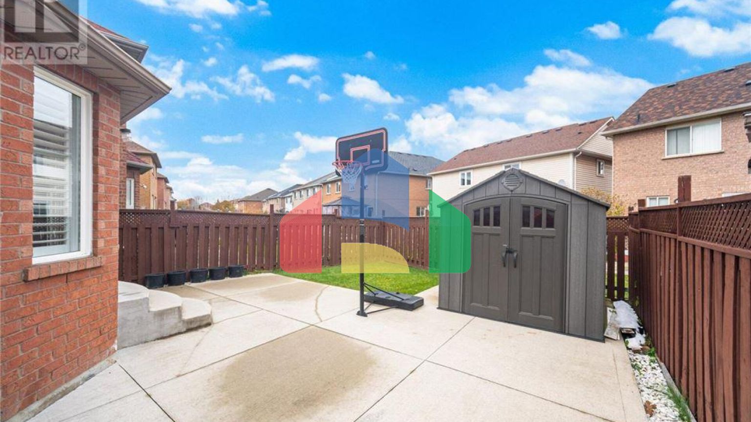 Residential - Single Family Home - Brampton, Canada - Canada