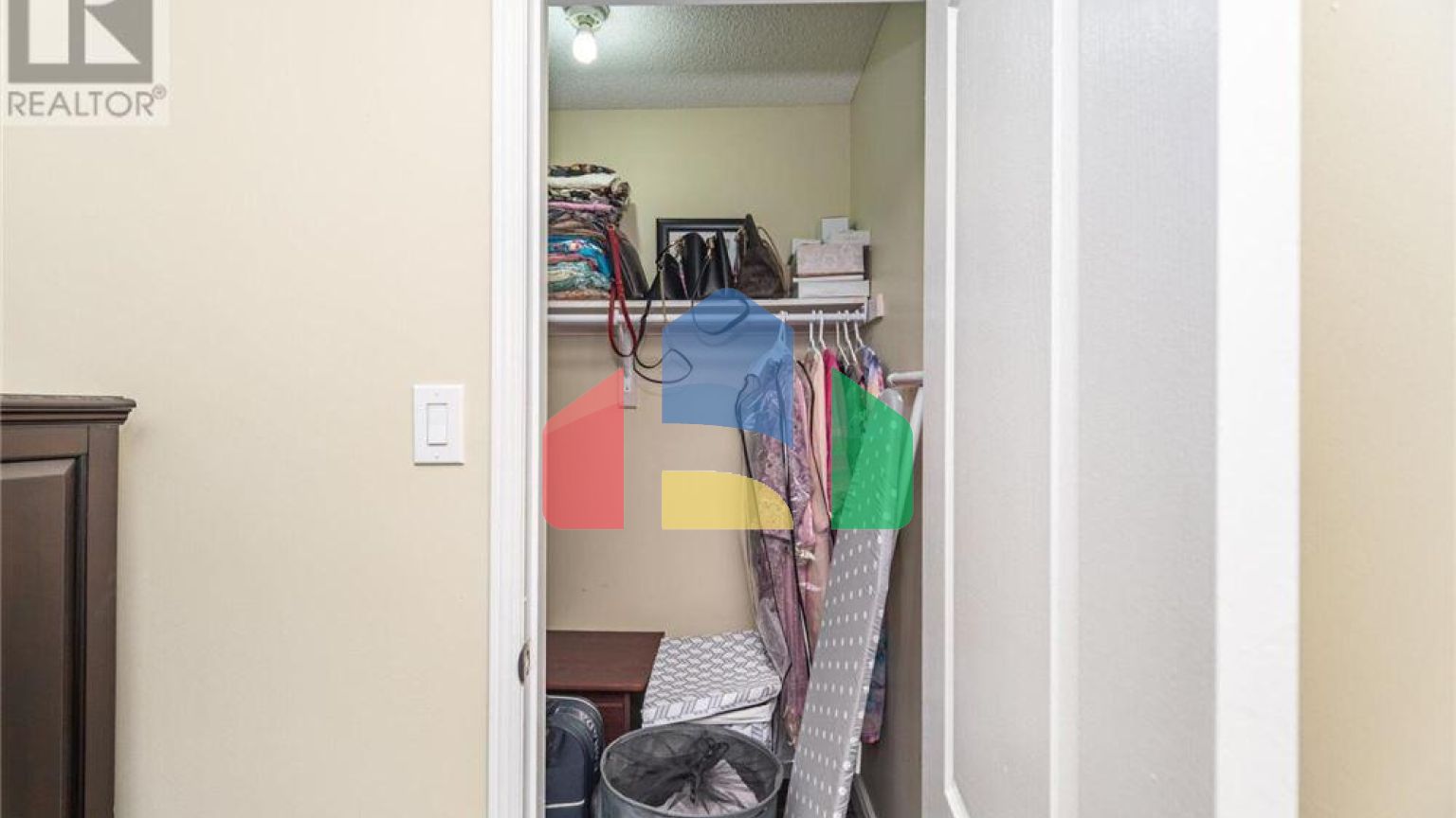 Residential - Single Family Home - Brampton, Canada - Canada