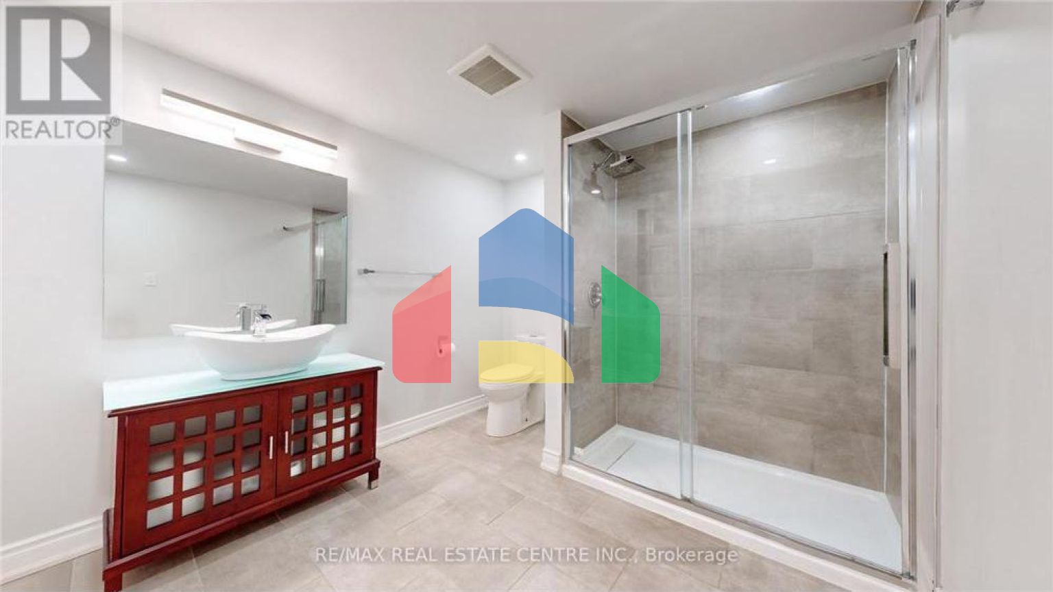 Residential - Single Family Home - Brampton, Canada - Canada