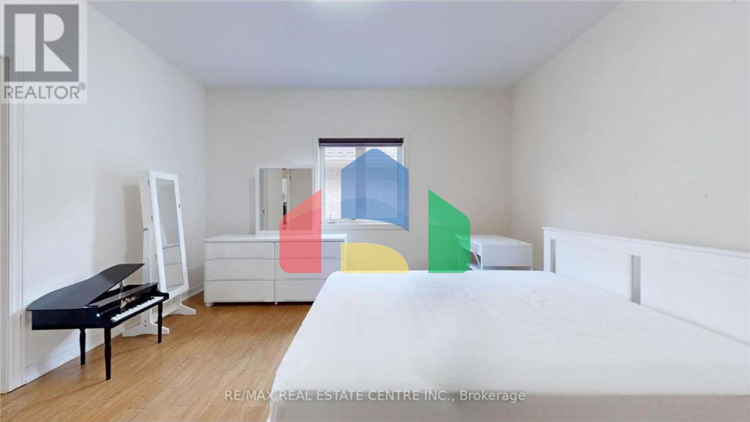 Residential - Single Family Home - Brampton, Canada - Canada