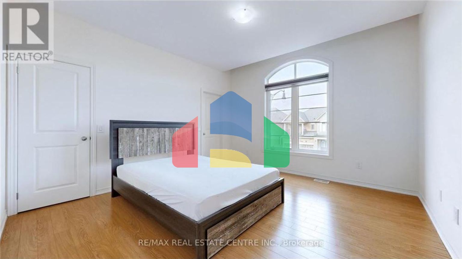 Residential - Single Family Home - Brampton, Canada - Canada