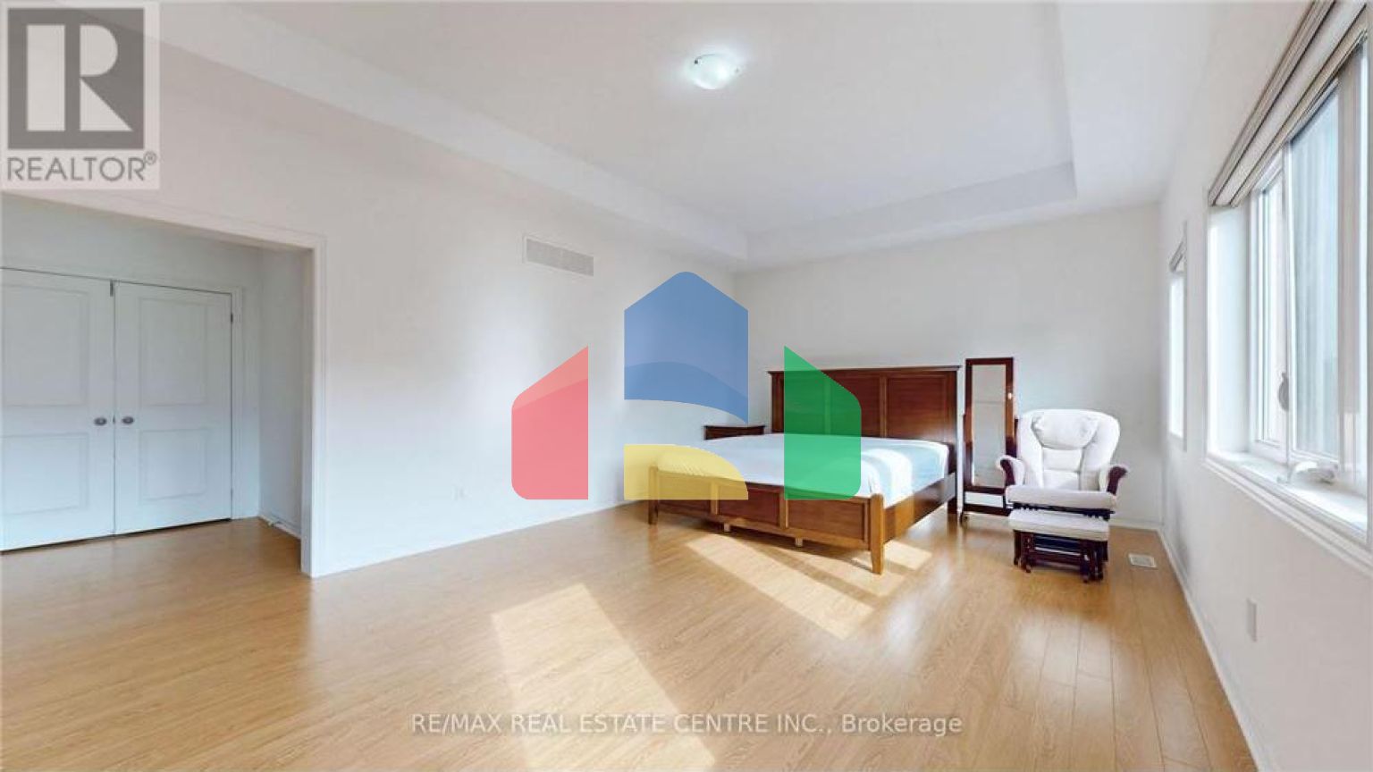 Residential - Single Family Home - Brampton, Canada - Canada