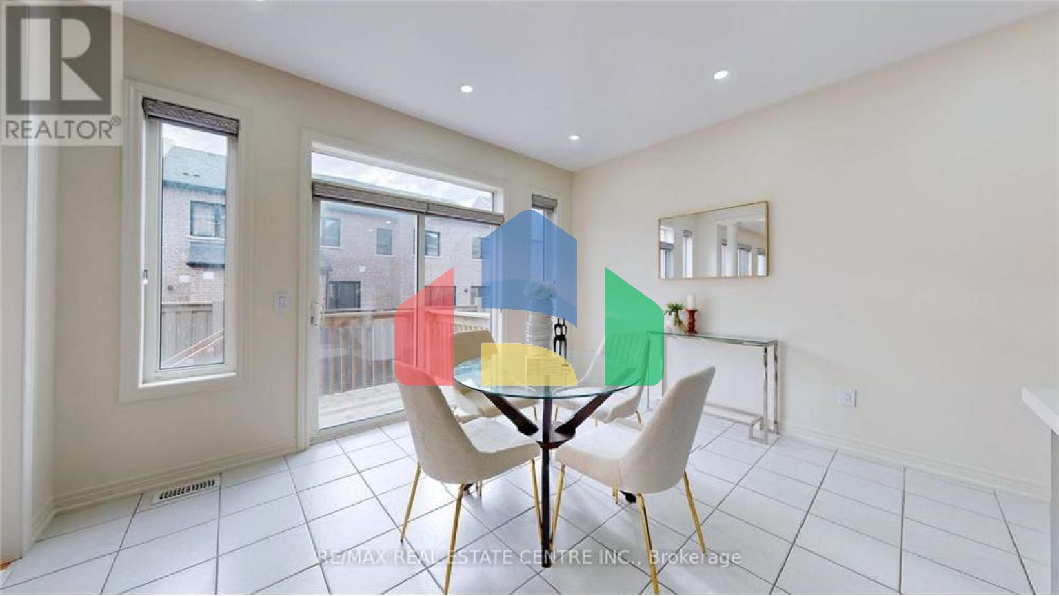 Residential - Single Family Home - Brampton, Canada - Canada