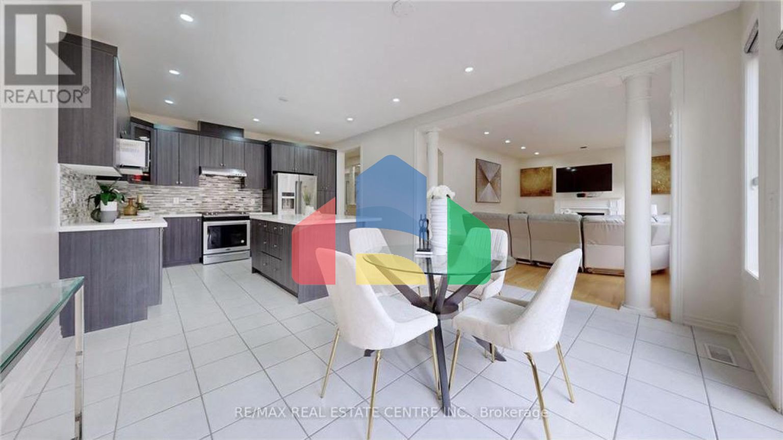 Residential - Single Family Home - Brampton, Canada - Canada