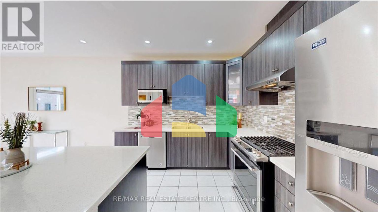 Residential - Single Family Home - Brampton, Canada - Canada