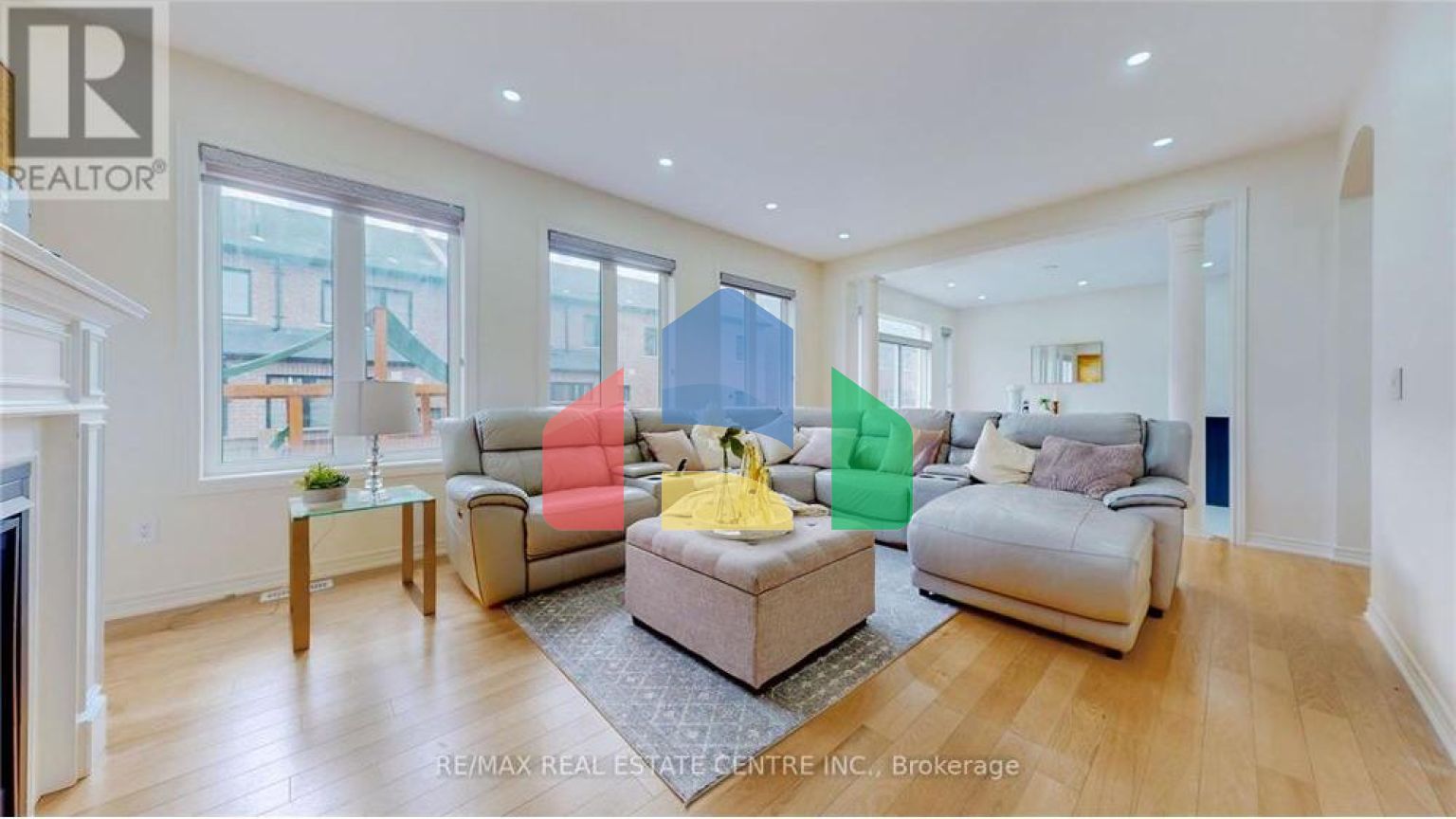 Residential - Single Family Home - Brampton, Canada - Canada