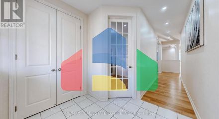 Residential - Single Family Home - Brampton, Canada - Canada